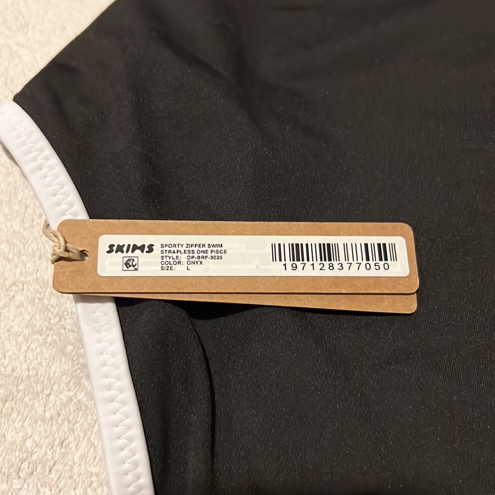 Skims ZIP-UP SWIM STRAPLESS ONE PIECE - Picture 3 of 3